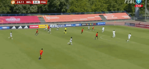 足球比分-半场:U17比利时1-0法国U17,德里森助攻贾登-塞克破门
